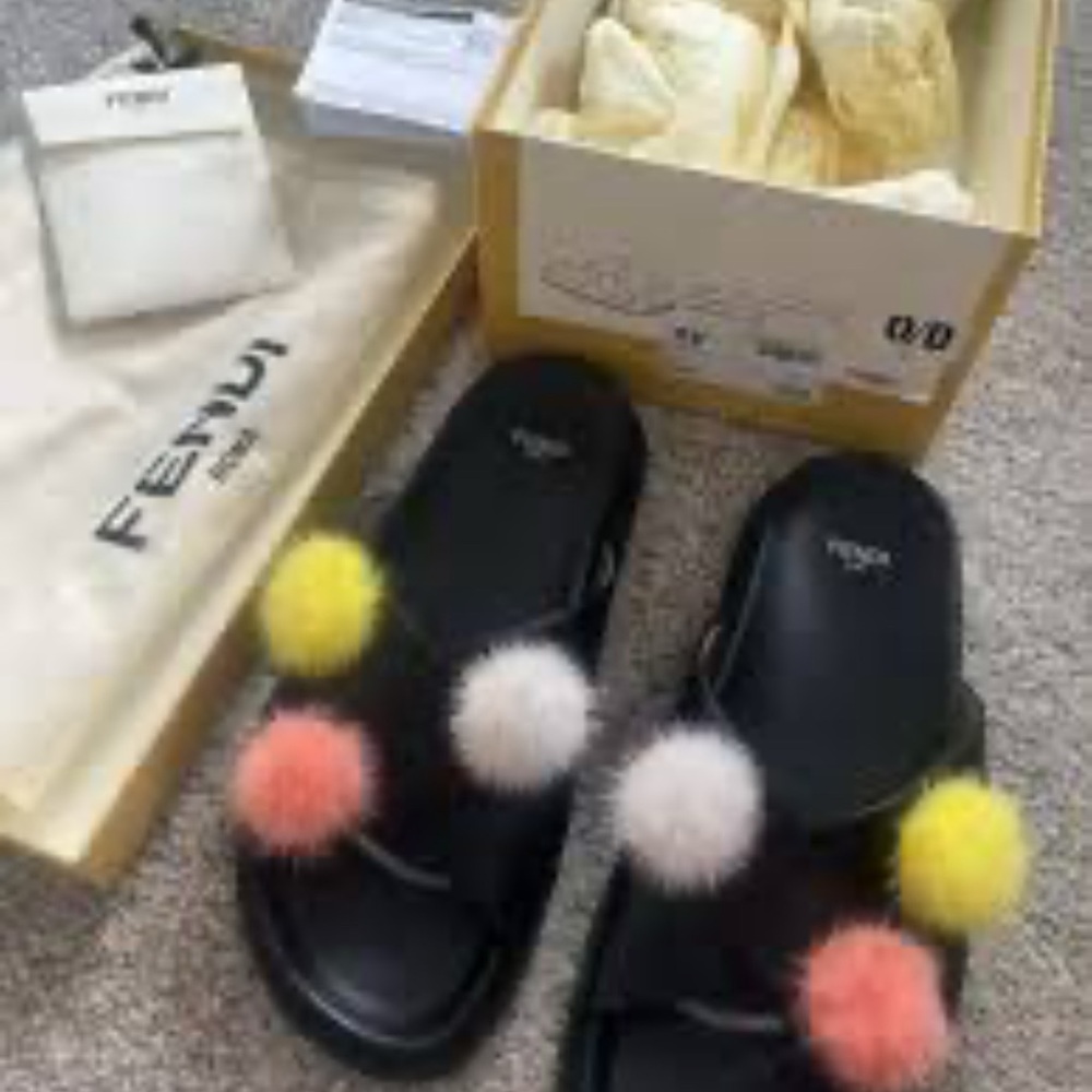 Fendi Black Sandals with Vibrant Pom Poms 38 - Picture 2 of 6